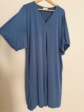 Dwell & Slumber Slate Blue Henley Caftan Housedress Size M/L